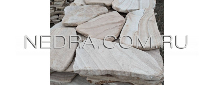 Форматная плита галтованная для пошаговых дорожек